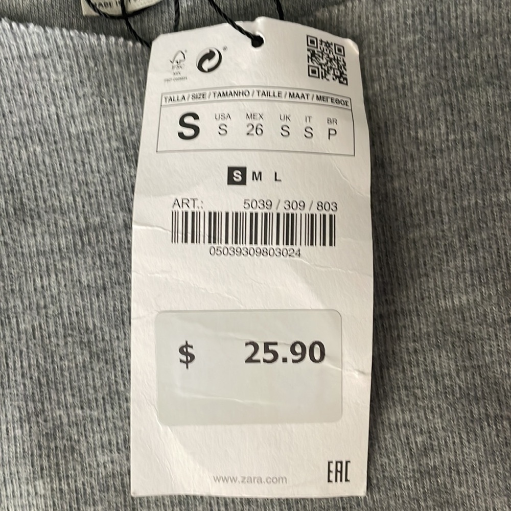 Brand new with tags Zara sweater grey with pink pearls - Picture 2 of 2